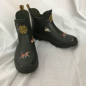 Cute ankle rain boots